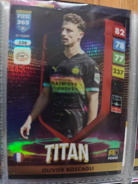 Futbalové kartičky fifa 365 2025 - titan,