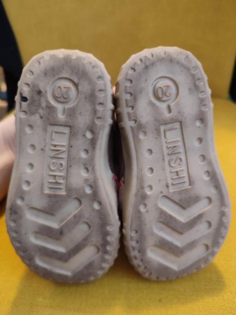 Kožené topánky, 20