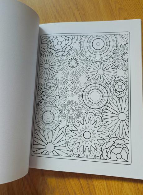 Antistresové vymaľovávanky,