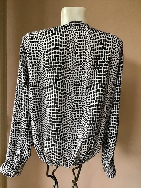 Bluzka lipsy /79, 42