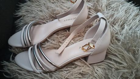 Sandálky s podpätkom telové, 37