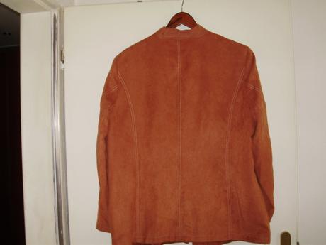 Prechodná bunda, 48