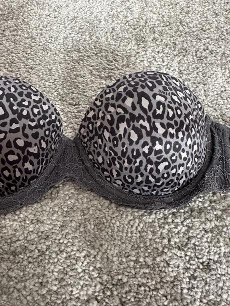 Pink čierno šedá podprsenka 32d, victoria's secret,70d