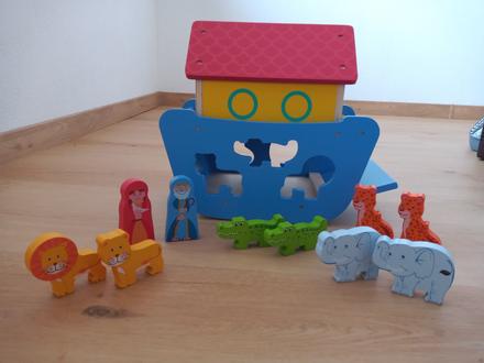 Drevená vkladačka noemova archa, 