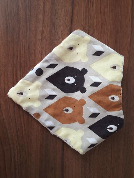 Príjemný handmade nákrčník pre batoľa, 68