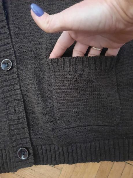 Dámsky sveter/vesta s vačkami, 46