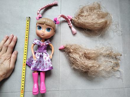 Bábika na česanie,