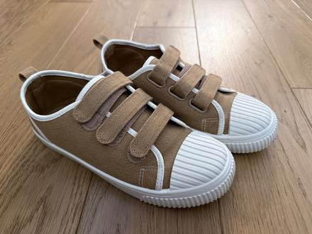 Plátené tenisky, reserved,37