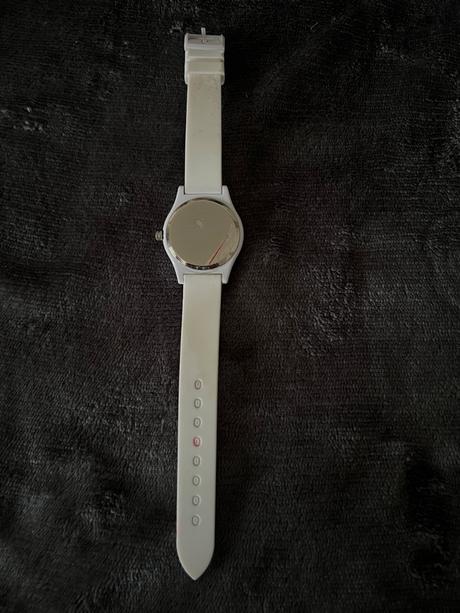 Krasne kvetove naramkove hodinky, avon