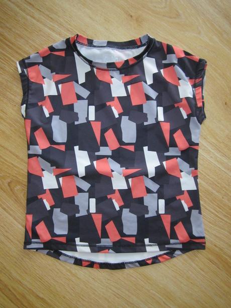 Športové tričko--club--98/104, 104