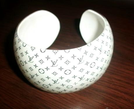 Náramok - imitácia známej značky,