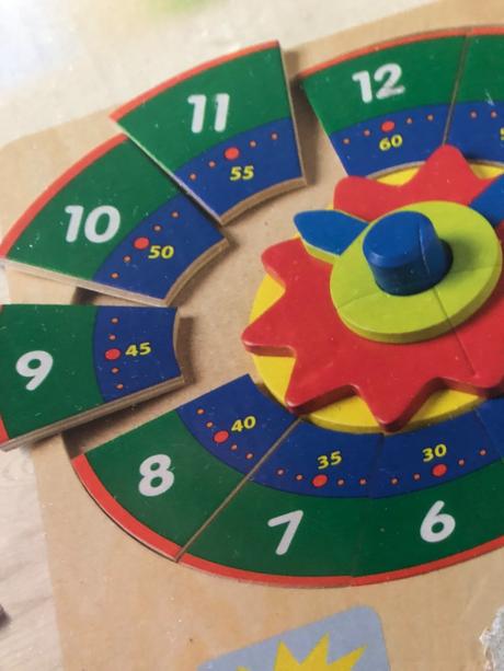 Play tive drevená hra s hodinami na učenie, 