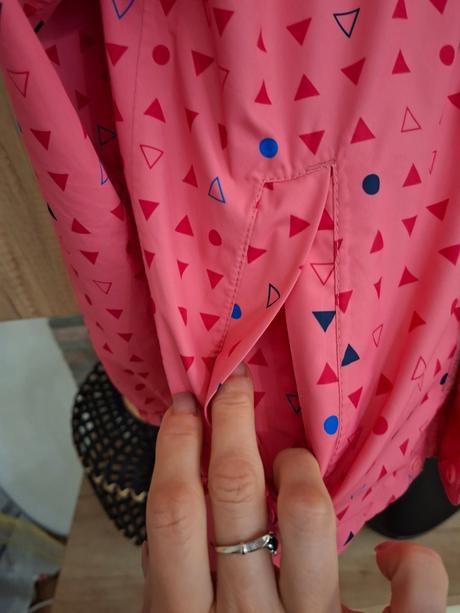 Krasna bunda, jack wolfskin,128