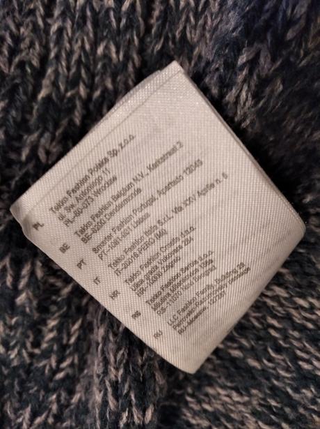 Štýlový sveter na 7-8 rokov, 128