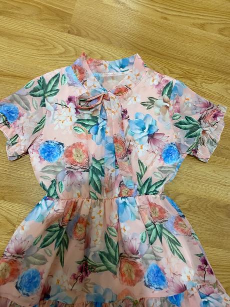 Dievčenské letné šaty, 134