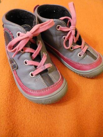 Filii barefoot, filii,24