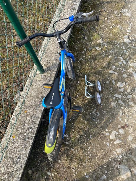 Bicykel ctm 16 s pomocnymi kolieskami, ctm,16