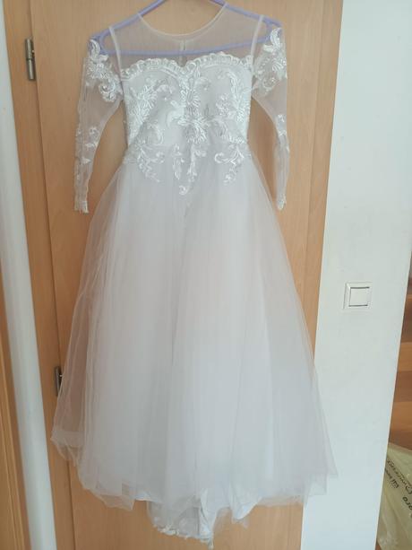 Predám krásne šaty na 1.sv. prijímanie, angie,140