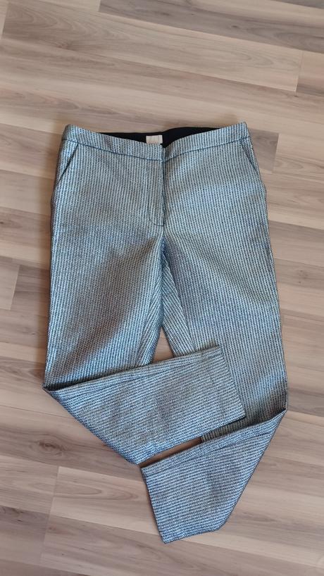 Zaujímavé strieborné nohavice s vreckami, h&m,38