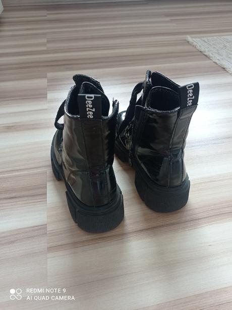 Dievčenské topánky, 31