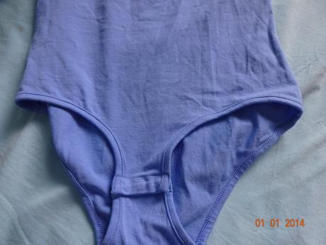 Body s volanom modrym, zara,146