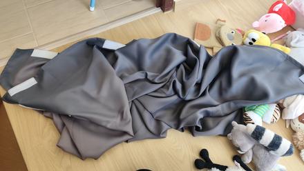 Prenosný zatemňovací záves,