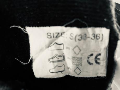 Korčule veľ. 33-36 + chrániče zdarma, 33