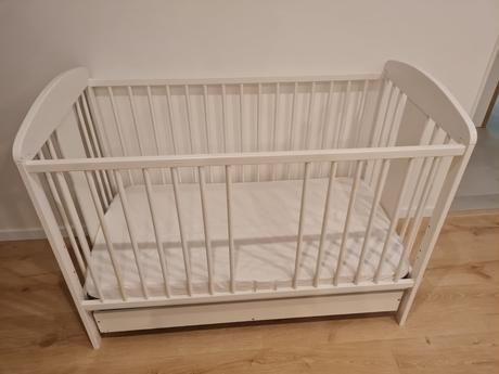 Detska postielka, šírka (cm): 60,dĺžka (cm): 120