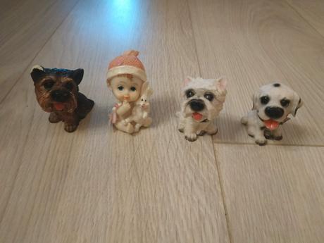 Keramika - psíkovia a bábätko, 