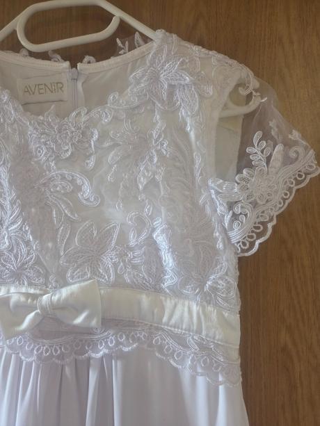 Šaty na 1.sv.prijímanie, 134