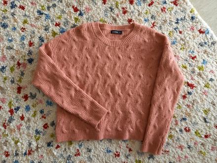 Sveter stradivarius, stradivarius,s