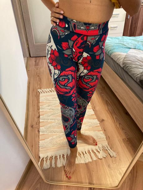 Dámske športové legíny, xs