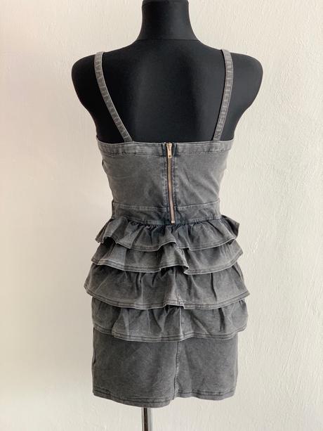 Volánikové šaty, h&m,s