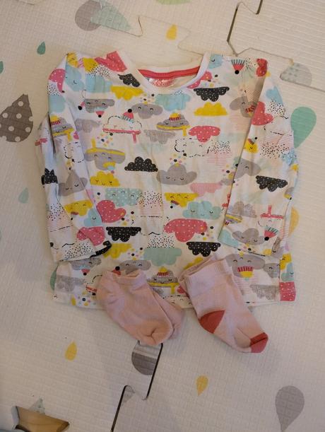 Set tričiek s dlhým rukávom a ponožiek s pančuškam, 86