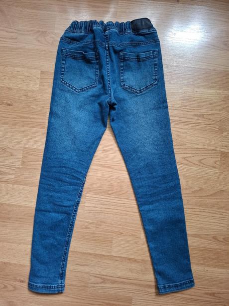 Dievčenské rifle veľkosť 152, 152