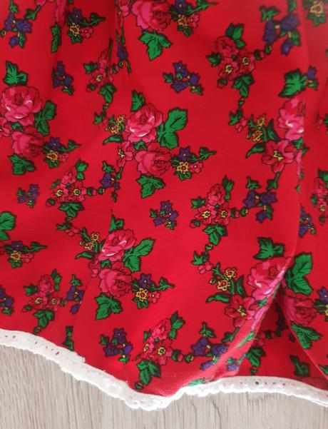 Ľudová suknička, 98