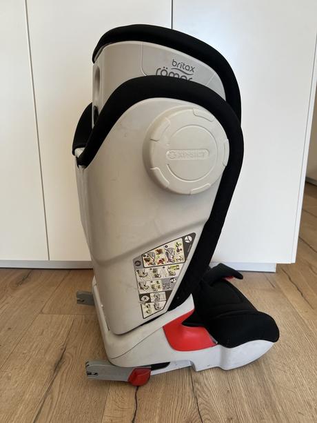 Autosedačka isofix britax römer 15-36 kg, römer
