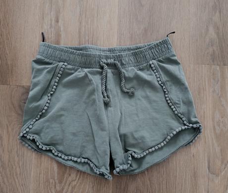Dievčenské šortky, c&a,158