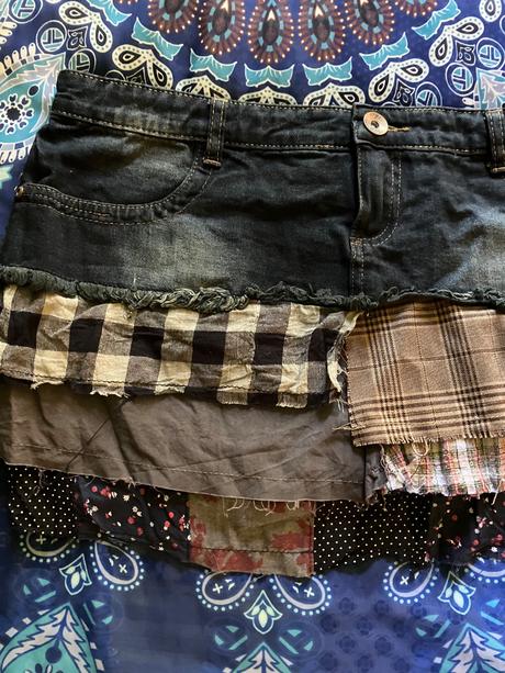 Riflová sukňa, smash!,l