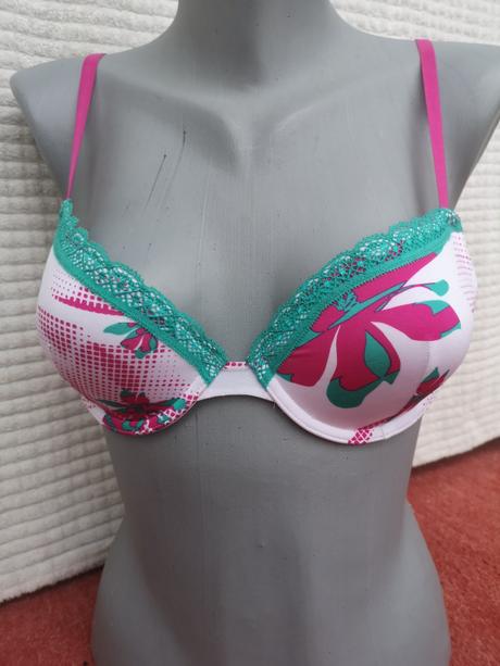 Skiny dámska podprsenka veľkosť 70b, skiny,70b