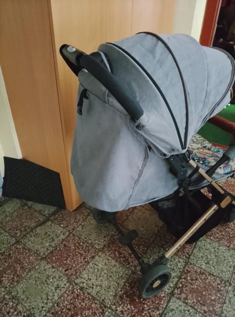 Kočík do lietadla, momi,momi estelle