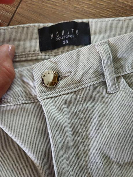 Elasticke sivobiele nohavice, mohito,38