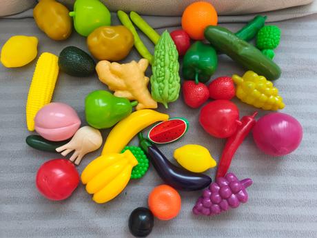 Ovocie a zelenina na hranie,