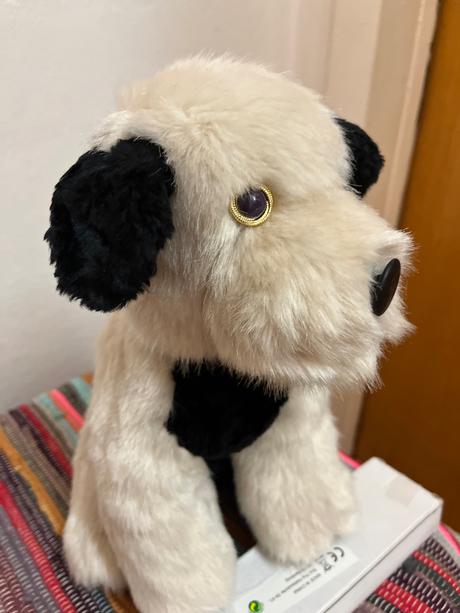 Plyšový pes s jemnou srsťou, 