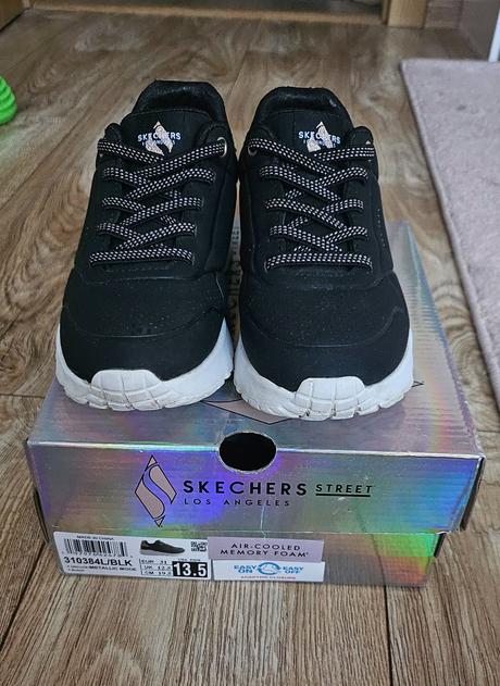 Botasky, skechers,31