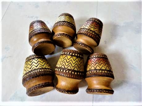 Drevené poháriky / 6 ks,