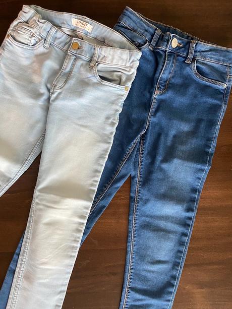 Tmavomodré rifle c&a, 158