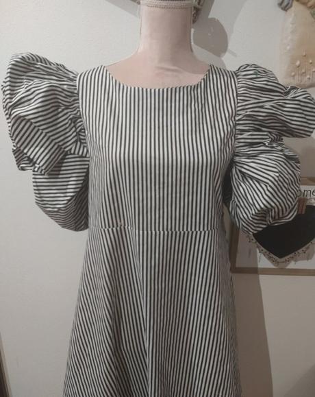 Pásikove maxi šaty, m / s