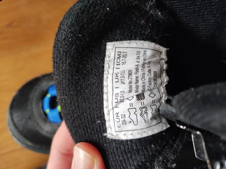 Predám nastaviteľné korčule na ľad technopro, 29