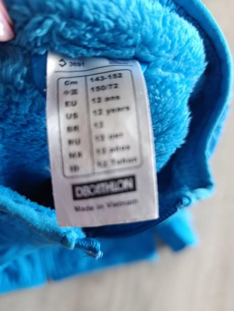 Hybridna bunda, decathlon,140